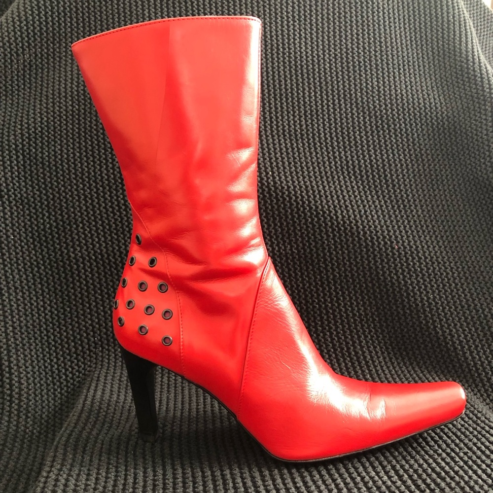 Versace Ankle Boots Sz 37.5 (7.5 US) excellent condition, absolutely beautiful